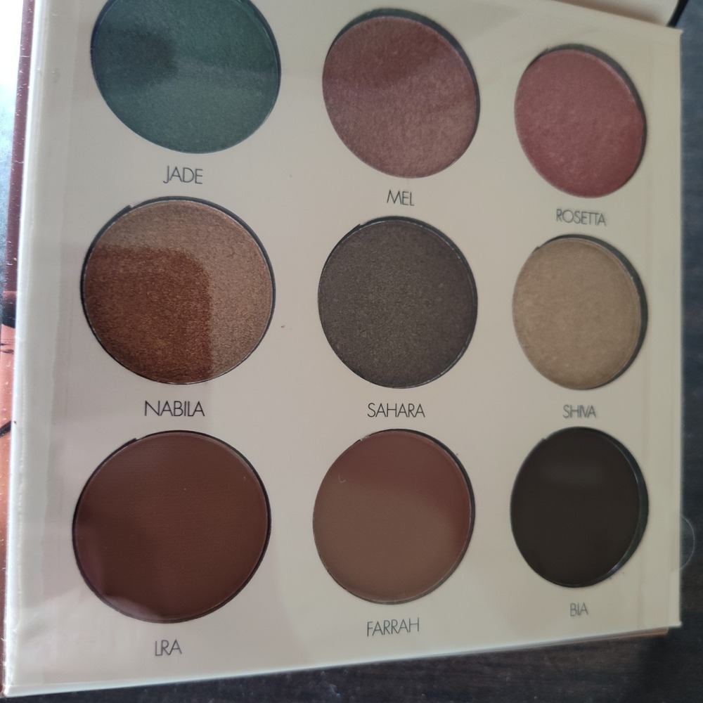Desert Rose eyeshadow palette Angii cosmetics 9 colors Jade Shiva - Picture 5 of 7